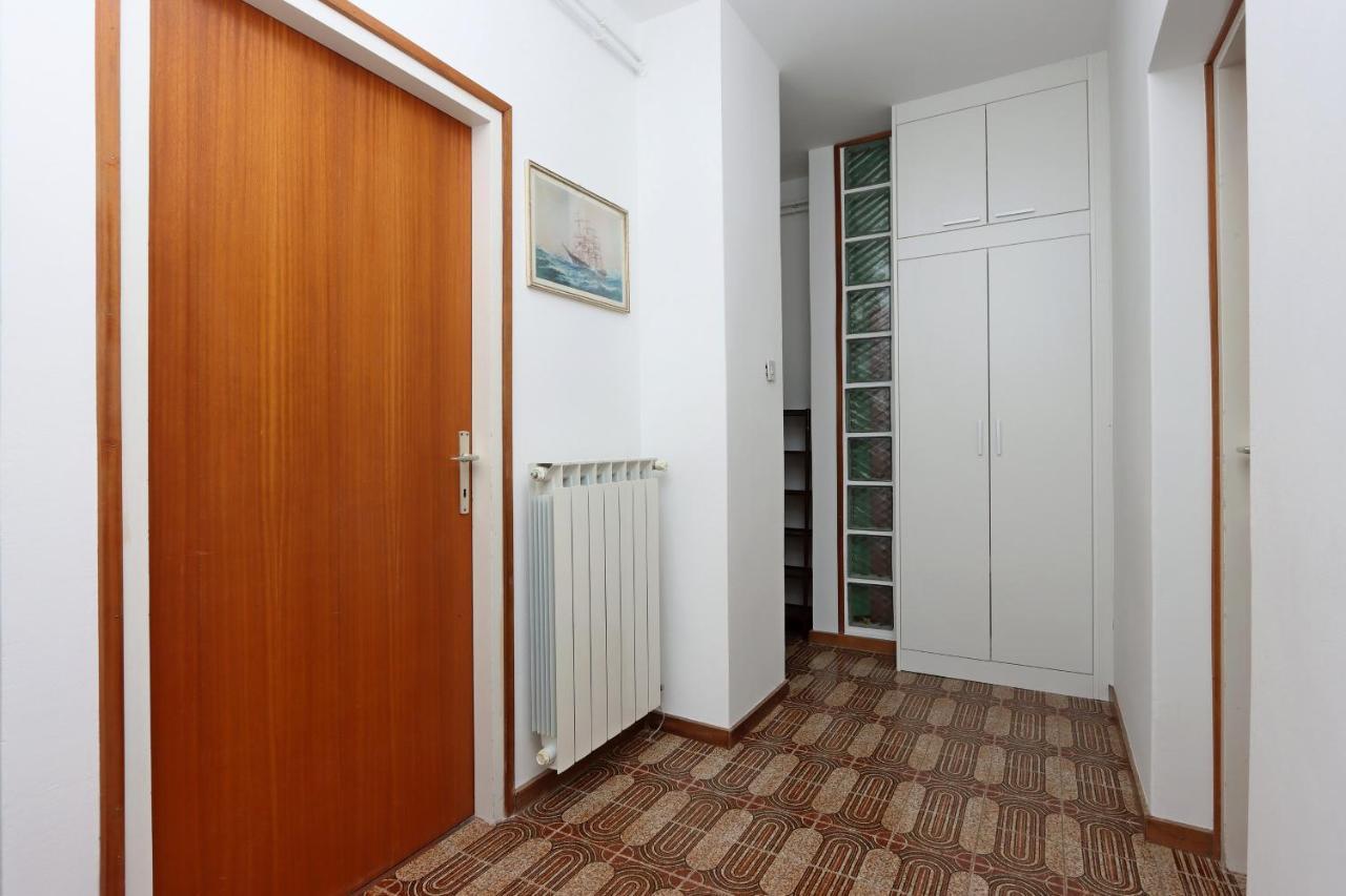 Apartments With A Parking Space Punat, Krk - 5410 المظهر الخارجي الصورة